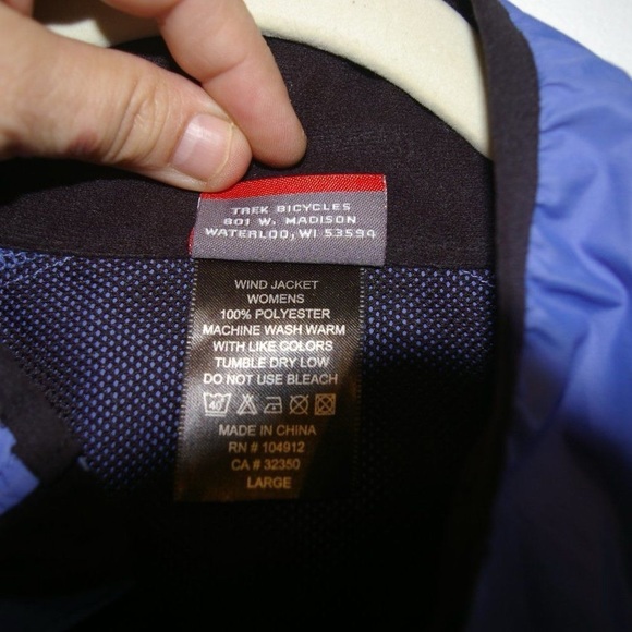 Trek WSD Lightweight Windbreaker - Picture 9 of 10